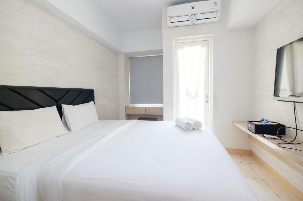 Apartemen Deluxe At Springlake Summarecon By Travelio Bekasi